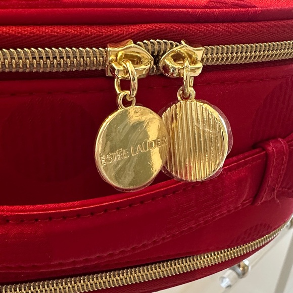 Estee Lauder Vibrant Red makeup bag with Gold Details - Picture 2 of 5